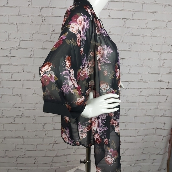 papillon Black Floral Kimono - Picture 3 of 8